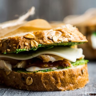 Hochland | Branza topita cu smantana, felii, Pachet mare 280g