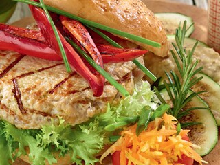 Hamburger home-made din curcan