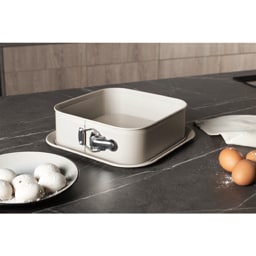 Berlinger Haus | Tava patrata detasabila, Sahara