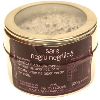 Bucataria lui Radu | Cutie magnetica cu sare neagra cu negrilica 100g