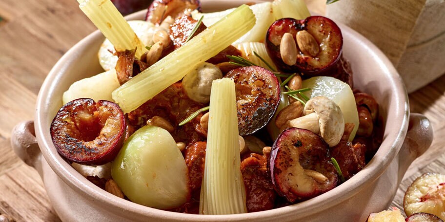 Bourguignon cu vita new style la oala de lut