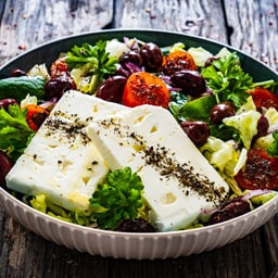 Hochland | Telemea cu verdeturi, din lapte de vaca 150g