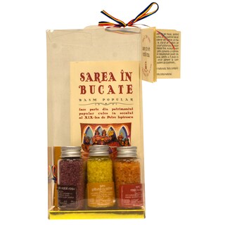 Bucataria lui Radu | Cutie cadou 2 carti + 3 sticle de sare 3x25g