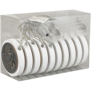 (bucata) | Instalatie cu 10 braduti din lemn