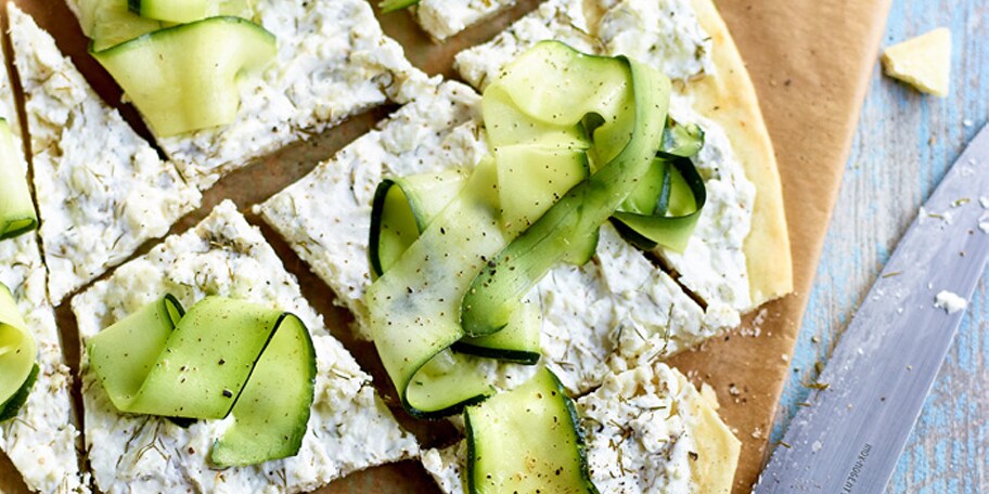 Tarta cu feta si carpaccio de zucchini