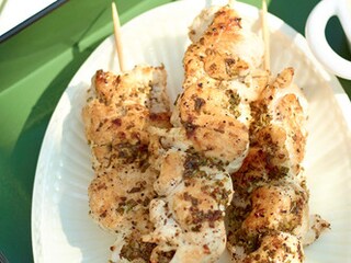 Frigarui cu sos picant de iaurt