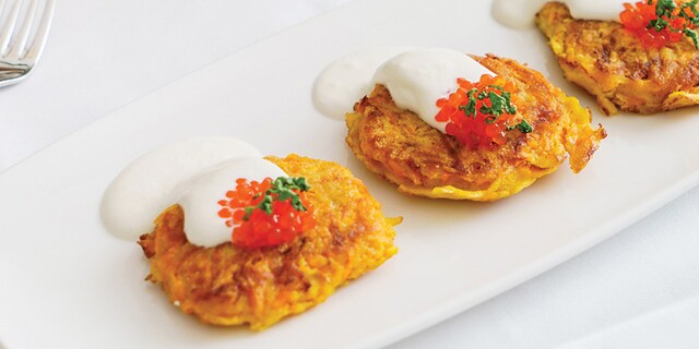 Aperitiv cu icre rosii