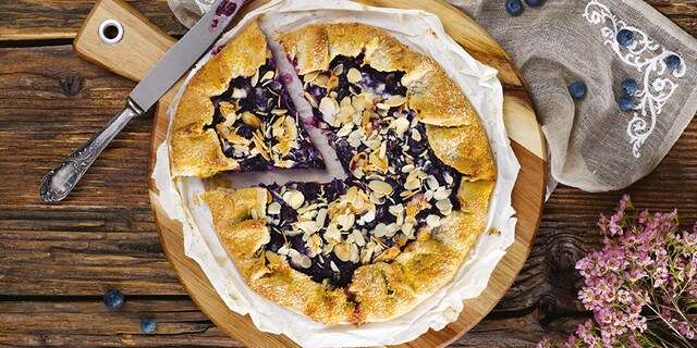 Galeta cu ricotta si afine