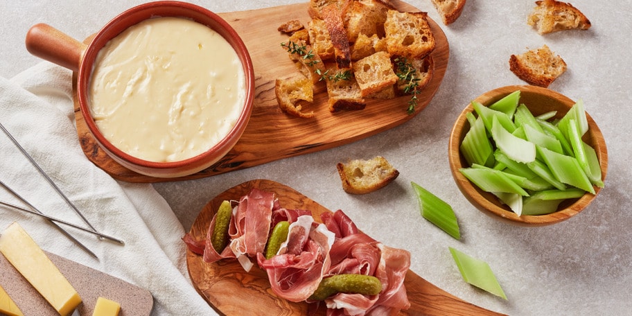 Brânză fondue