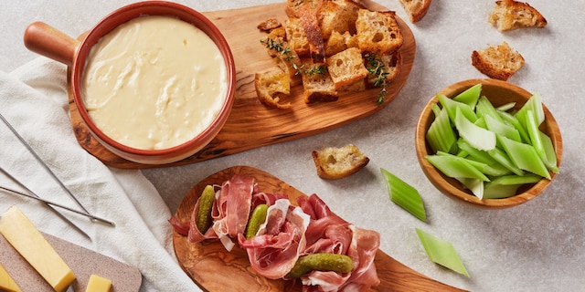 Brânză fondue
