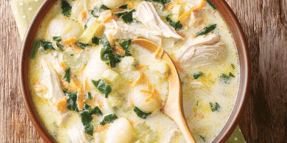 Supă de pui cu gnocchi