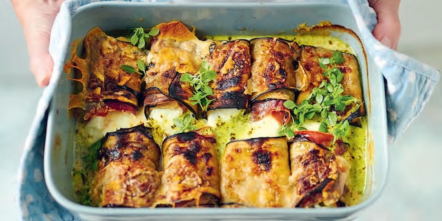 Rulouri de vânătă cu sos pesto și quinoa