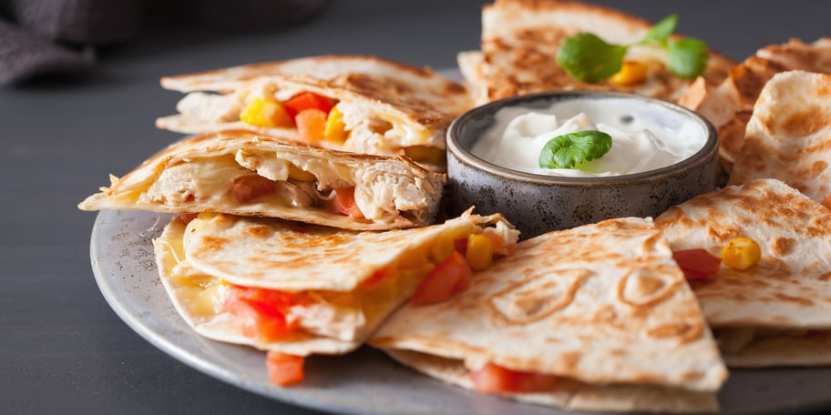 Quesadilla cu pui