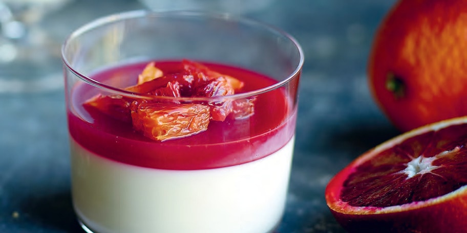 Panna cotta cu portocale roșii