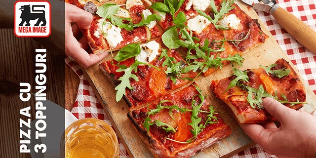 Pizza cu 3 toppinguri