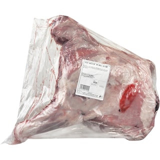 Gusturi romanesti | Sfert anterior de miel cu cap