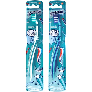 Aquafresh | Periuta de dinti Advance Soft 9-12 ani, diverse culori