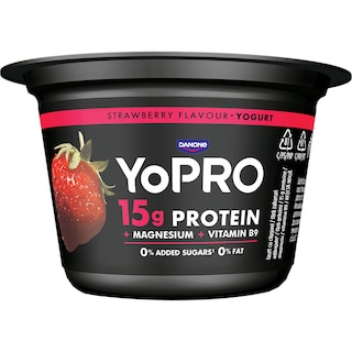 YoPRO | Produs lactat fermentat cu capsuni, bogat in proteine, 0,1% grasime 160g